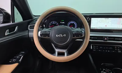 Kia K5 2023, 25031 км, за 27035.98 USD - фото 12