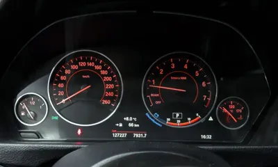 BMW 3-Series 2017, 127227 км, за 7234.94 USD - фото 8