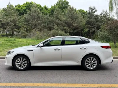 Kia K5 2016, 99000 км, за 5826.1 USD