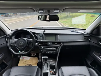 Kia K5 2016, 99000 км, за 5826.1 USD