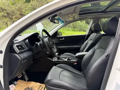 Kia K5 2016, 99000 км, за 5826.1 USD