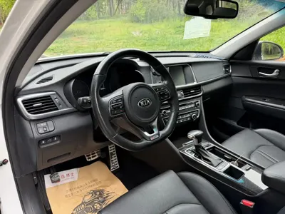Kia K5 2016, 99000 км, за 5826.1 USD - фото 9