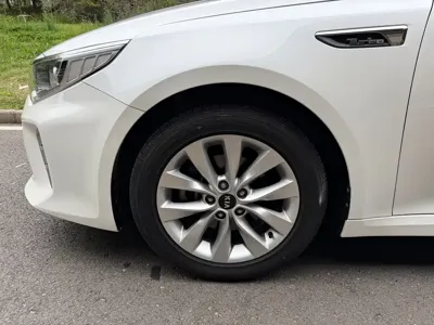 Kia K5 2016, 99000 км, за 5826.1 USD - фото 13
