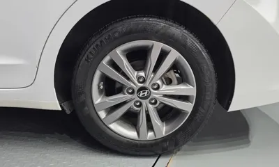 Hyundai Avante 2018, 41470 км, за 8861.76 USD - фото 22