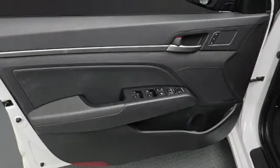 Hyundai Avante 2018, 41470 км, за 8861.76 USD - фото 25