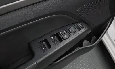 Hyundai Avante 2018, 41470 км, за 8861.76 USD - фото 28