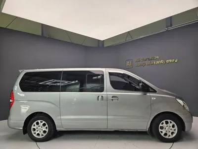Hyundai Starex 2014, 186000 км, за 4551.67 USD