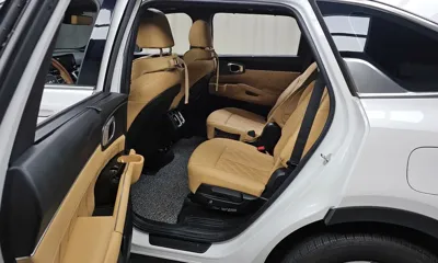 Kia Sorento 2023, 26984 км, за 24172.17 USD - фото 11