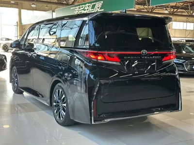 Toyota Vellfire 2024, 36000 км, за 112392.52 USD - фото 6