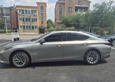 Lexus ES 2023, 42028 км, за 28537.99 USD