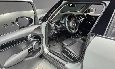 MINI Cooper 2022, 42814 км, за 16213.73 USD - фото 26
