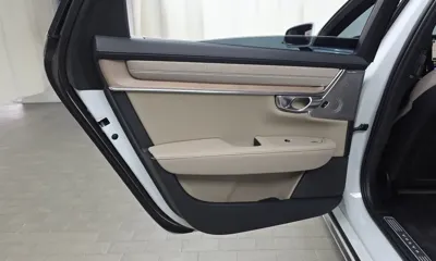 Volvo S90 2026, 2081 км, за 38316.45 USD - фото 25