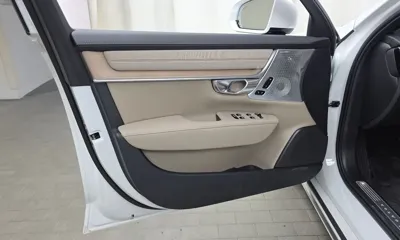Volvo S90 2026, 2081 км, за 38316.45 USD - фото 27