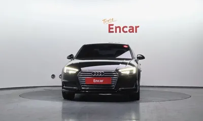 Audi A4 2019, 36189 км, за 12964.18 USD