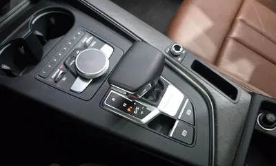 Audi A4 2019, 36189 км, за 12964.18 USD - фото 9