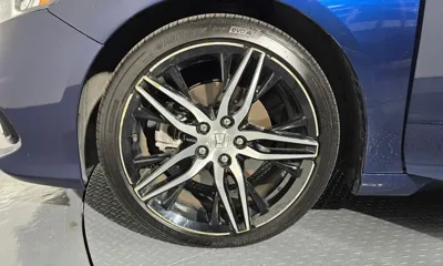 Honda Accord 2021, 63885 км, за 15989.43 USD
