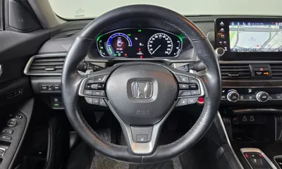 Honda Accord 2021, 63885 км, за 15989.43 USD - фото 13