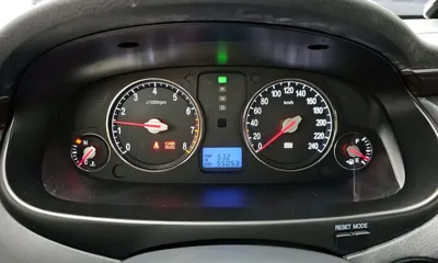 Hyundai Grandeur 2010, 55053 км, за 2642.88 USD - фото 8