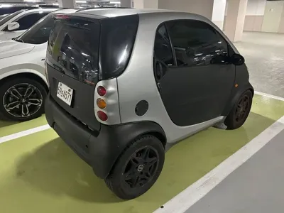 Smart Fortwo 2001, 179300 км, за 2428.78 USD