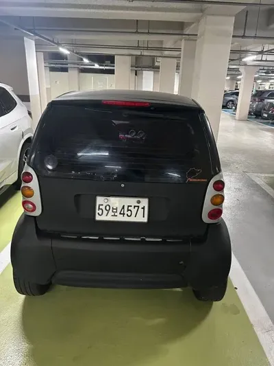 Smart Fortwo 2001, 179300 км, за 2428.78 USD