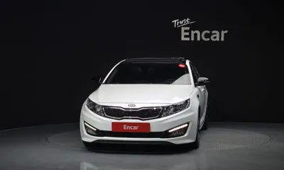 Kia K5 2012, 81366 км, за 3838.15 USD