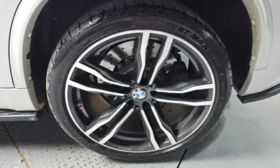 BMW X5M 2017, 83986 км, за 26652.79 USD - фото 21