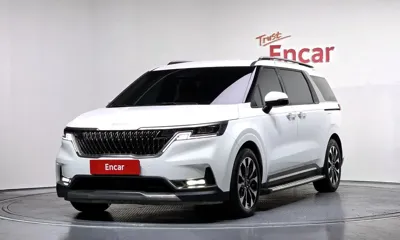 Kia Canival · 2023 год