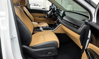 Kia Canival 2023, 50558 км, за 22888.72 USD - фото 11