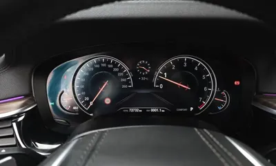 BMW 5-Series 2018, 72732 км, за 18830.52 USD - фото 8