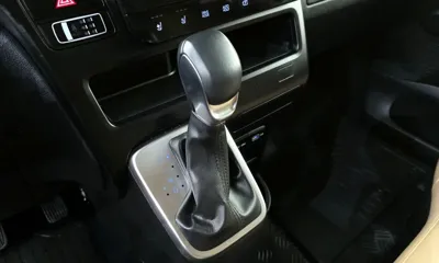Hyundai Staria 2023, 82137 км, за 17395.3 USD - фото 9