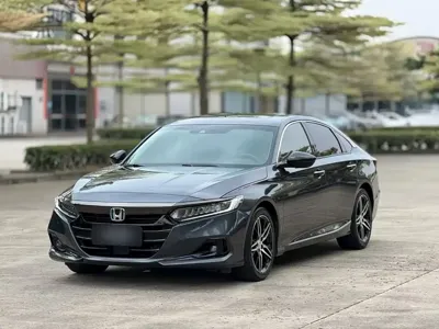 Honda Accord 2022, 62100 км, за 18584.1 USD