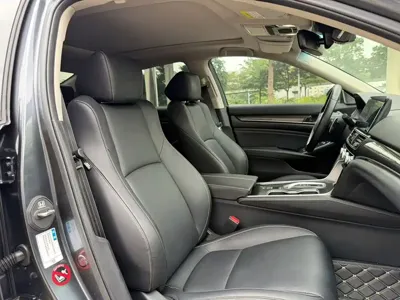 Honda Accord 2022, 62100 км, за 18584.1 USD