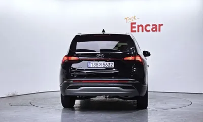 Hyundai Santafe 2022, 72209 км, за 13478.69 USD
