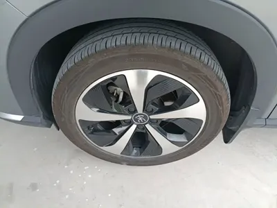 BYD PLUS New Energy 2023, 76300 км, за 10476.55 USD - фото 23