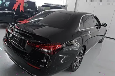 Mercedes-Benz E-Class New Energy 2023, 63900 км, за 37125 USD - фото 6