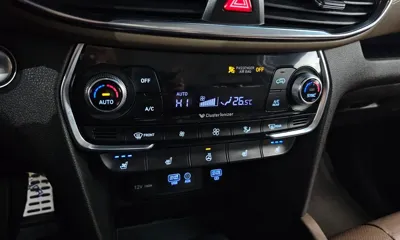 Hyundai Santafe 2020, 59749 км, за 14332.26 USD - фото 17