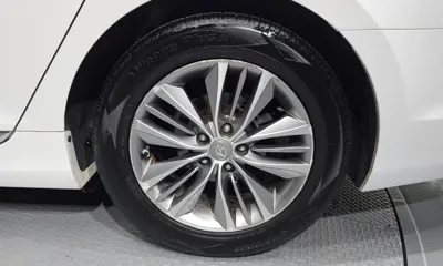 Hyundai Grandeur 2016, 107268 км, за 5883.13 USD - фото 21