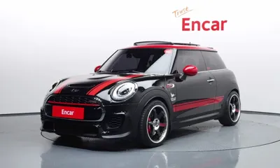 MINI Cooper · 2018 год