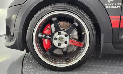 MINI Cooper 2018, 99554 км, за 9321.26 USD