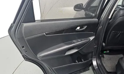 Kia Sorento 2015, 127878 км, за 7745.83 USD - фото 25
