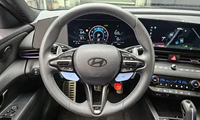 Hyundai Avante 2025, 7468 км, за 20611.79 USD - фото 13