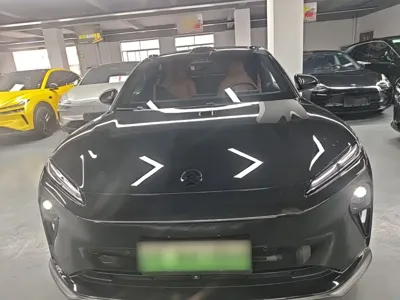 Nio ET5 2023, 78100 км, за 22428.31 USD