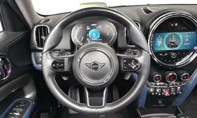 MINI Countryman 2023, 52578 км, за 19364.58 USD - фото 13