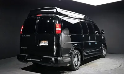 Chevrolet Express Van 2017, 23438 км, за 24116.28 USD