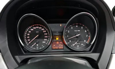 BMW Z4 2010, 133762 км, за 8543.04 USD - фото 8