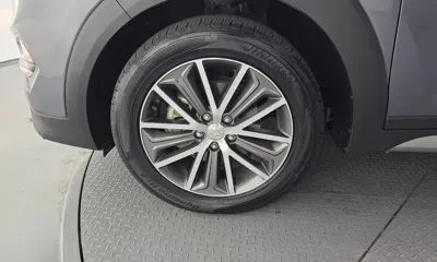 Hyundai Tucson 2017, 159926 км, за 5667.76 USD