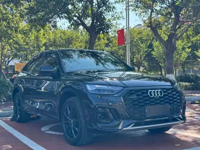 Audi Q5L Sportback 2022, 90000 км, за 27662.79 USD