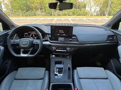 Audi Q5L Sportback 2022, 90000 км, за 27662.79 USD