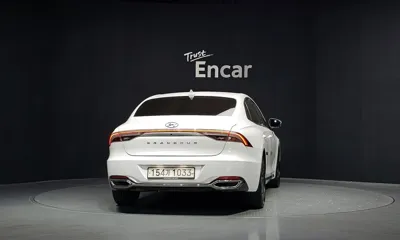 Hyundai Grandeur 2020, 49845 км, за 14637.02 USD