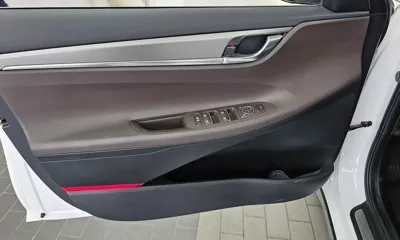 Hyundai Grandeur 2020, 49845 км, за 14637.02 USD - фото 24